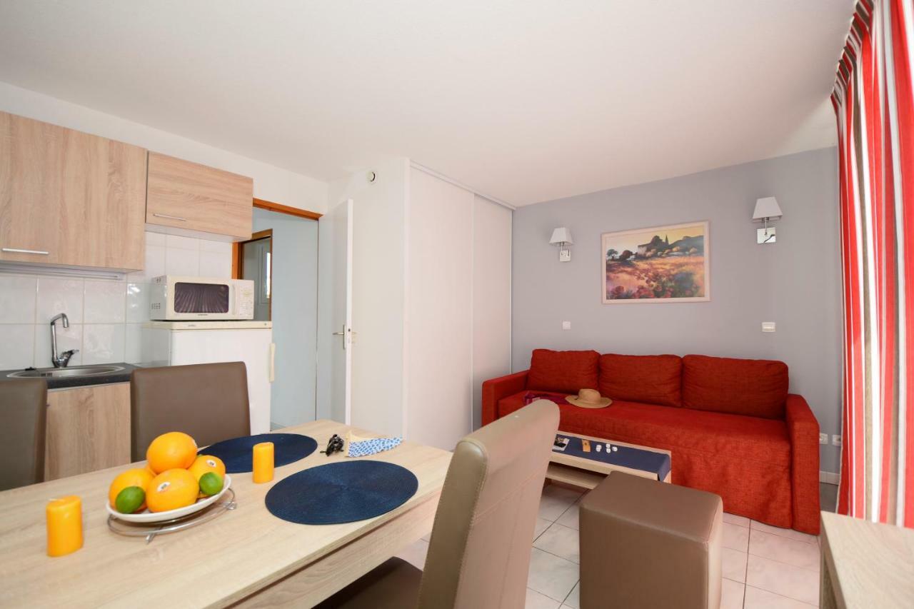 Residence Odalys Les Hauts De 萨拉瓦斯 外观 照片